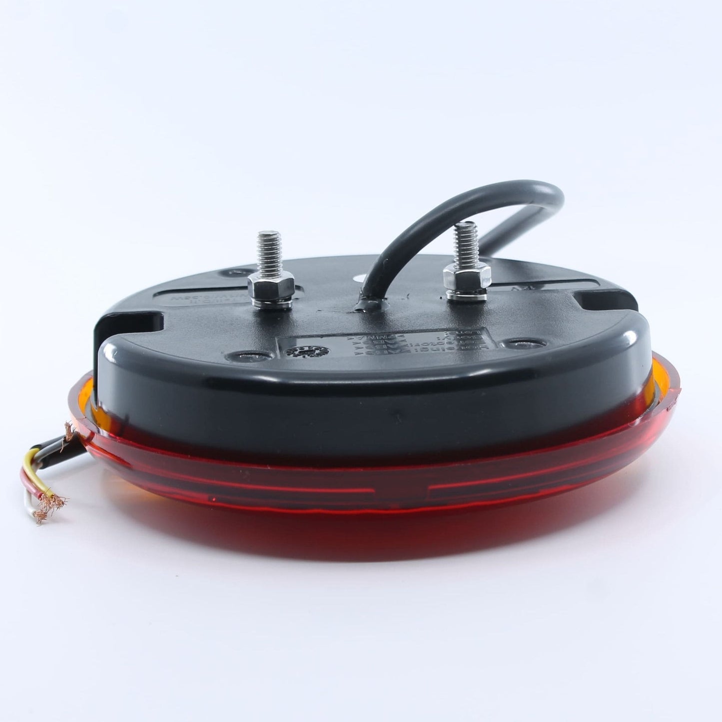 Piloto trasero LED redondo de 3 funciones con voltaje de 12 V, certificación IP67 y homologación E4.