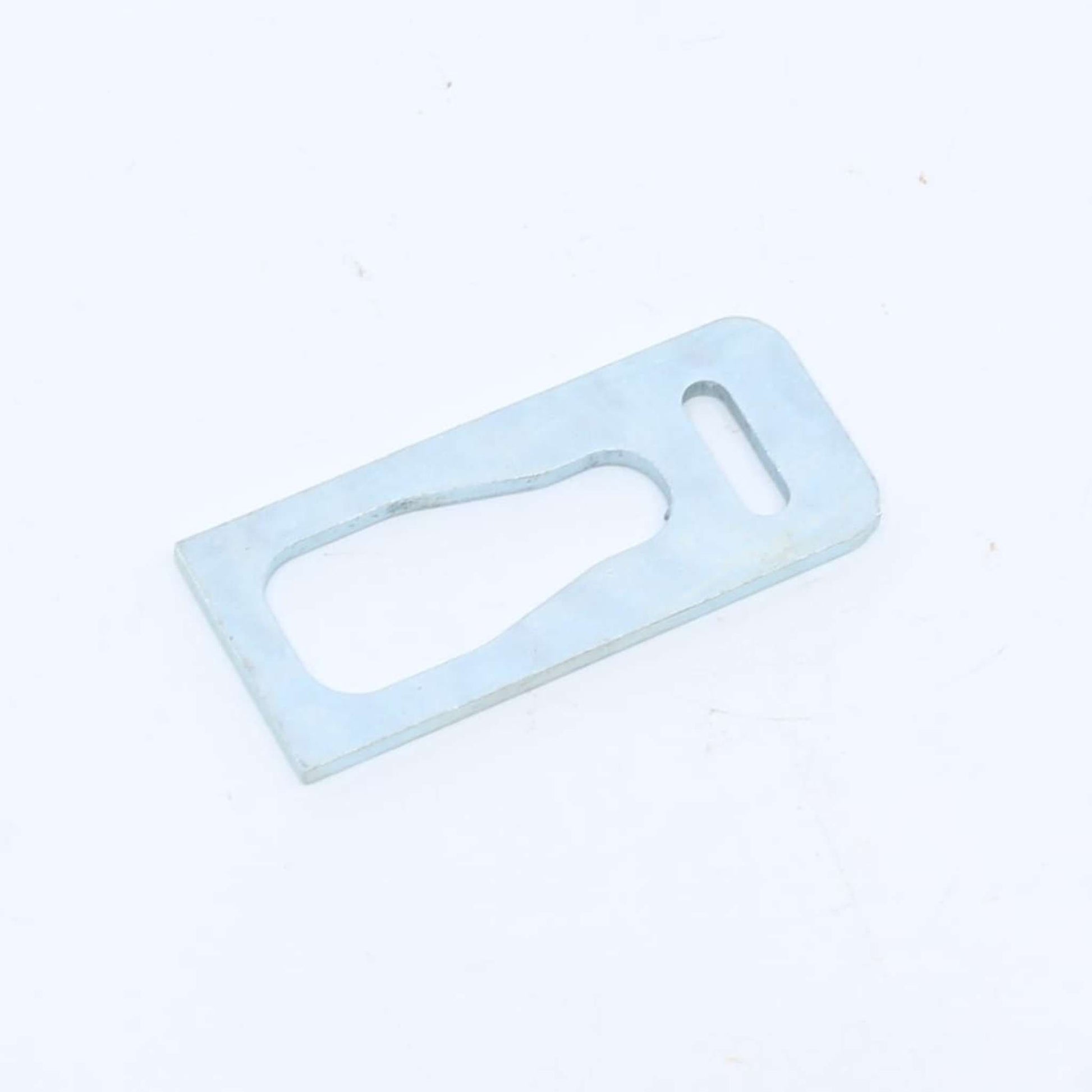 Placa de sujeción o pinza de seguridad adaptable para segadora Lely Splendimo. Referencia original 412490389.