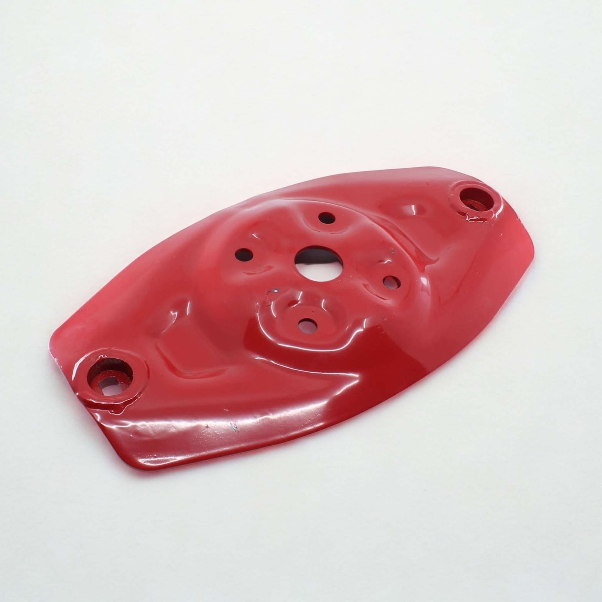 Plato portacuchillas ovalado de 390mm adaptable para segadoras Kuhn GMD y FC. Repuesto compatible con referencia original 56812600.