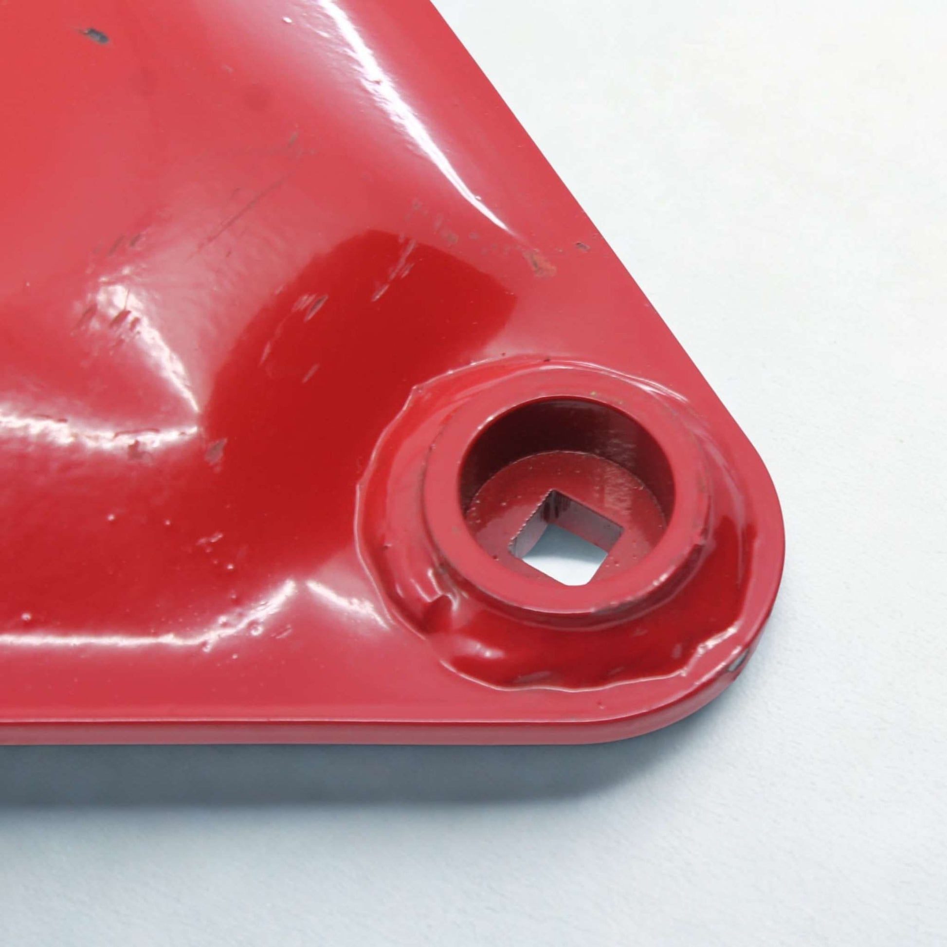 Plato portacuchillas triangular de 12 agujeros adaptable para Vicon CM y DMP. Repuesto compatible con referencia original B2280294.