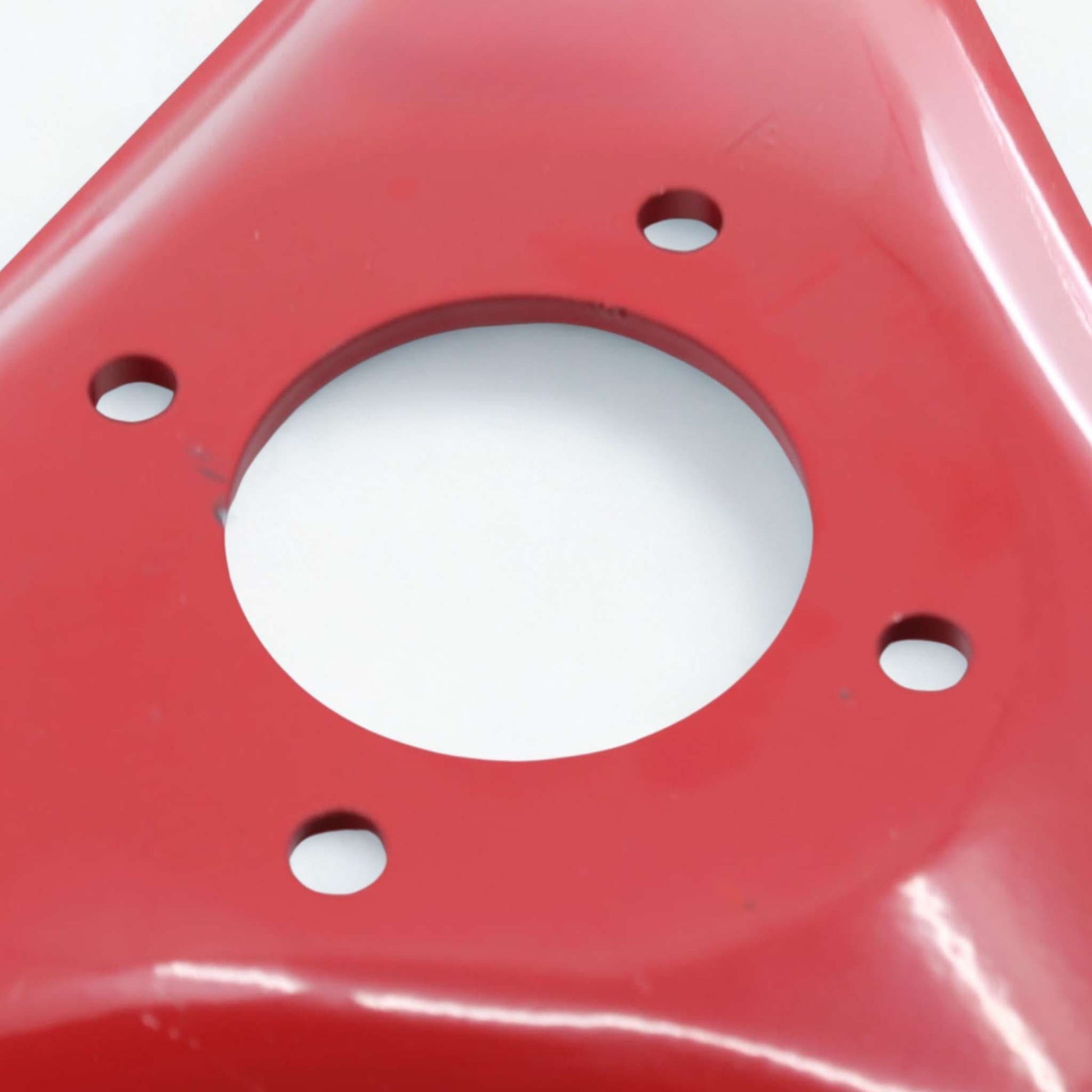 Plato portacuchillas triangular adaptable para segadoras Vicon CM 216 y CM 217. Repuesto compatible con referencia original 99417936.