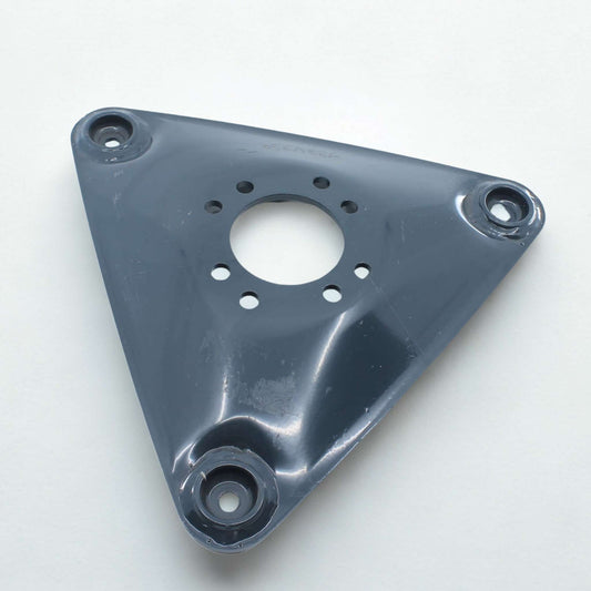 Plato portacuchillas triangular adaptable para segadoras Vicon CM165 y CM167. Repuesto compatible con referencia original VNB1019894.
