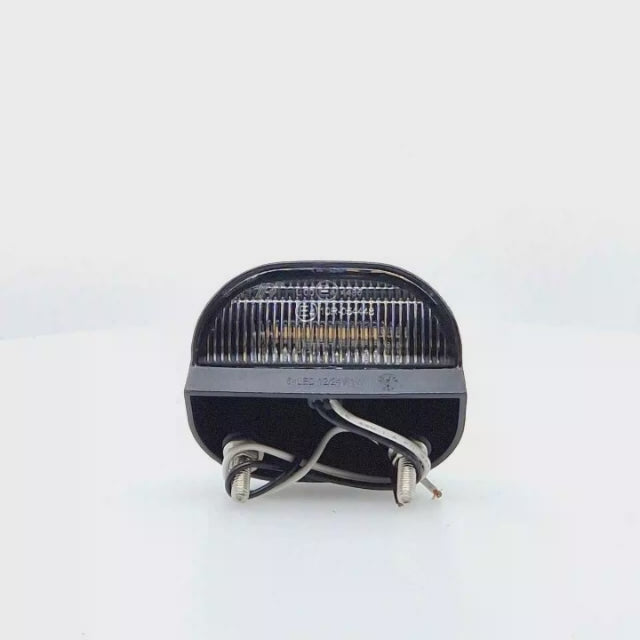 Luz de matrícula LED de 5 diodos para remolque o tractor, multivoltaje 12-24 V. IP67 y homologación E4.
