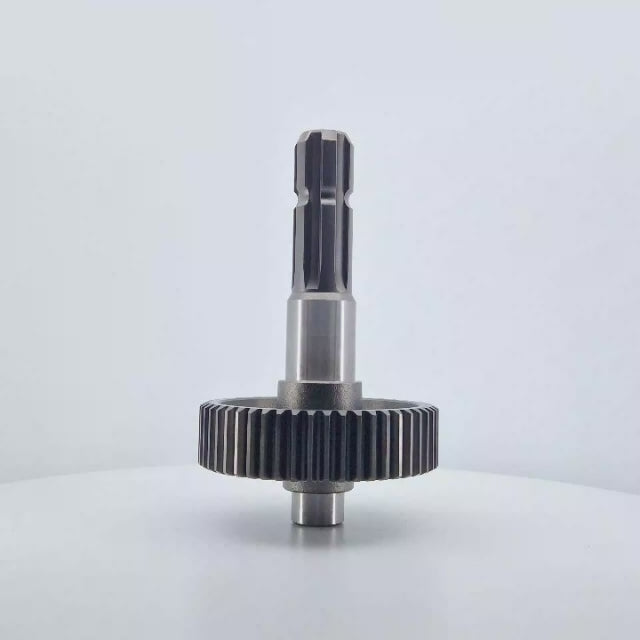 Eje de entrada de 53 dientes (Z53) para depresor Battioni Pagani modelos MEC 6500 M y MEC 8000 M. Recambio original.