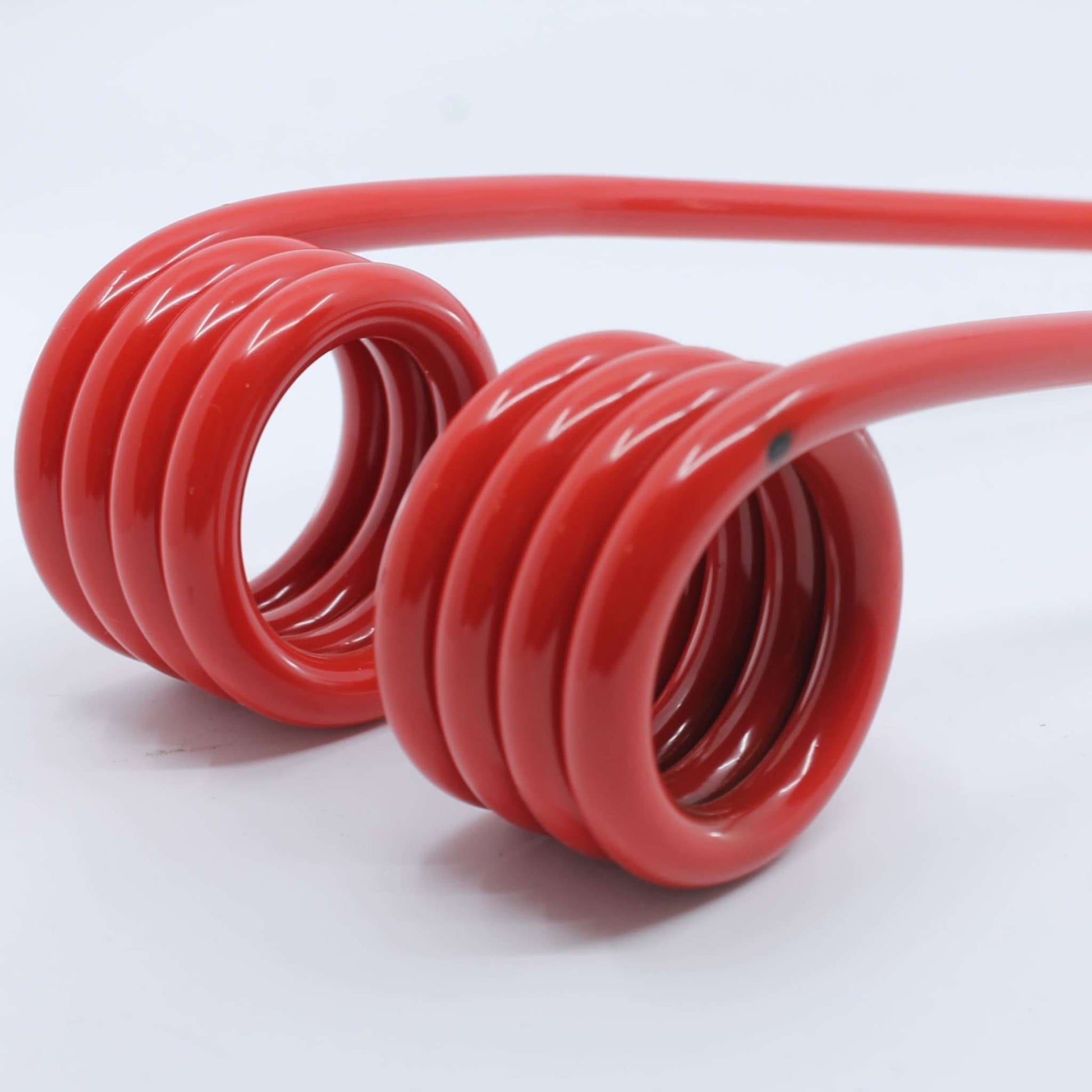 Púa elástica doble roja adaptable para henificador, henificadora o rastrillo Coma Eurodip (lado derecho). Fabricada por La Spirale en Italia con acero de 9 mm.