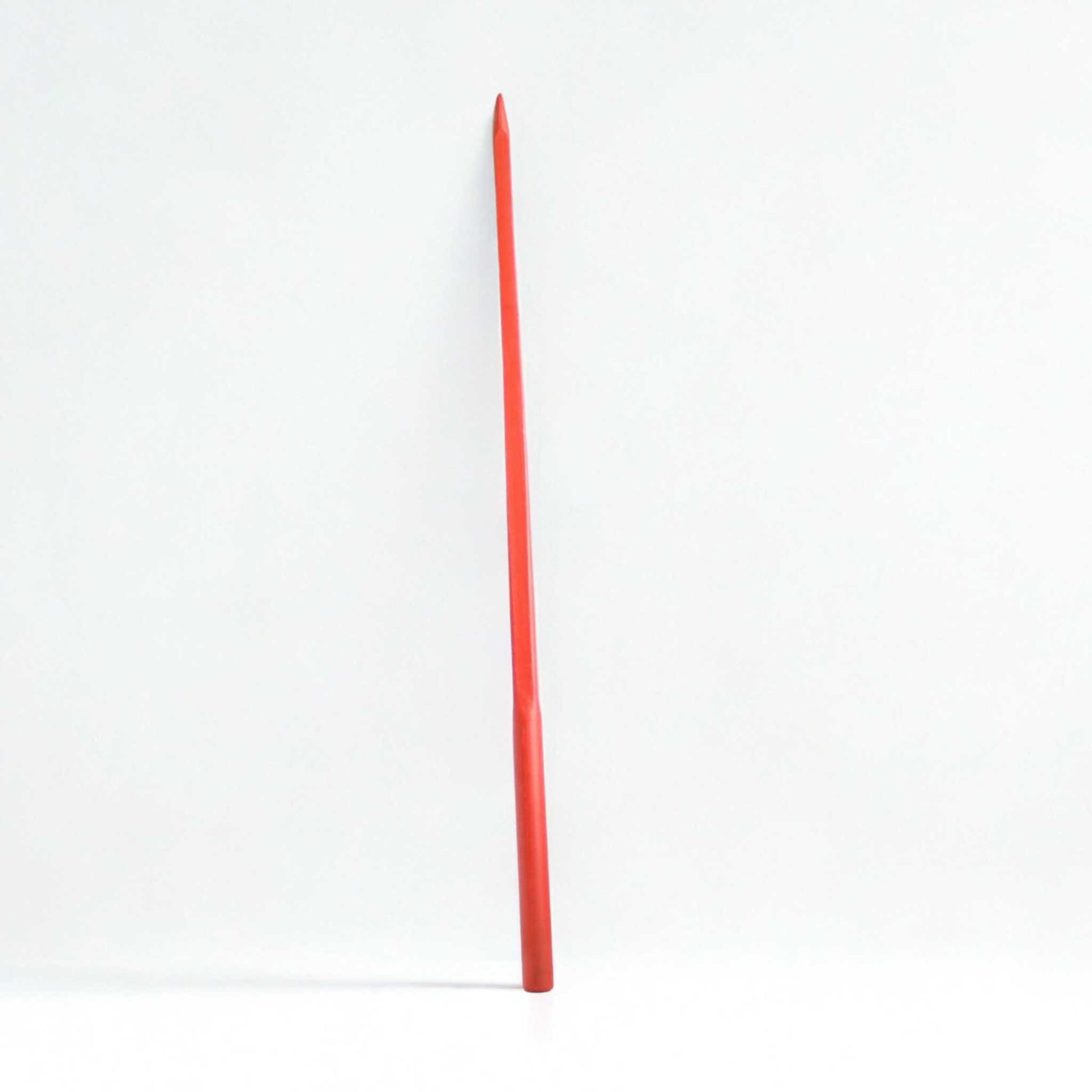 Púa carga pacas reforzada (diente o pincho para fardos). Longitud 1.270 mm y diámetro 45 mm. Acero forjado.