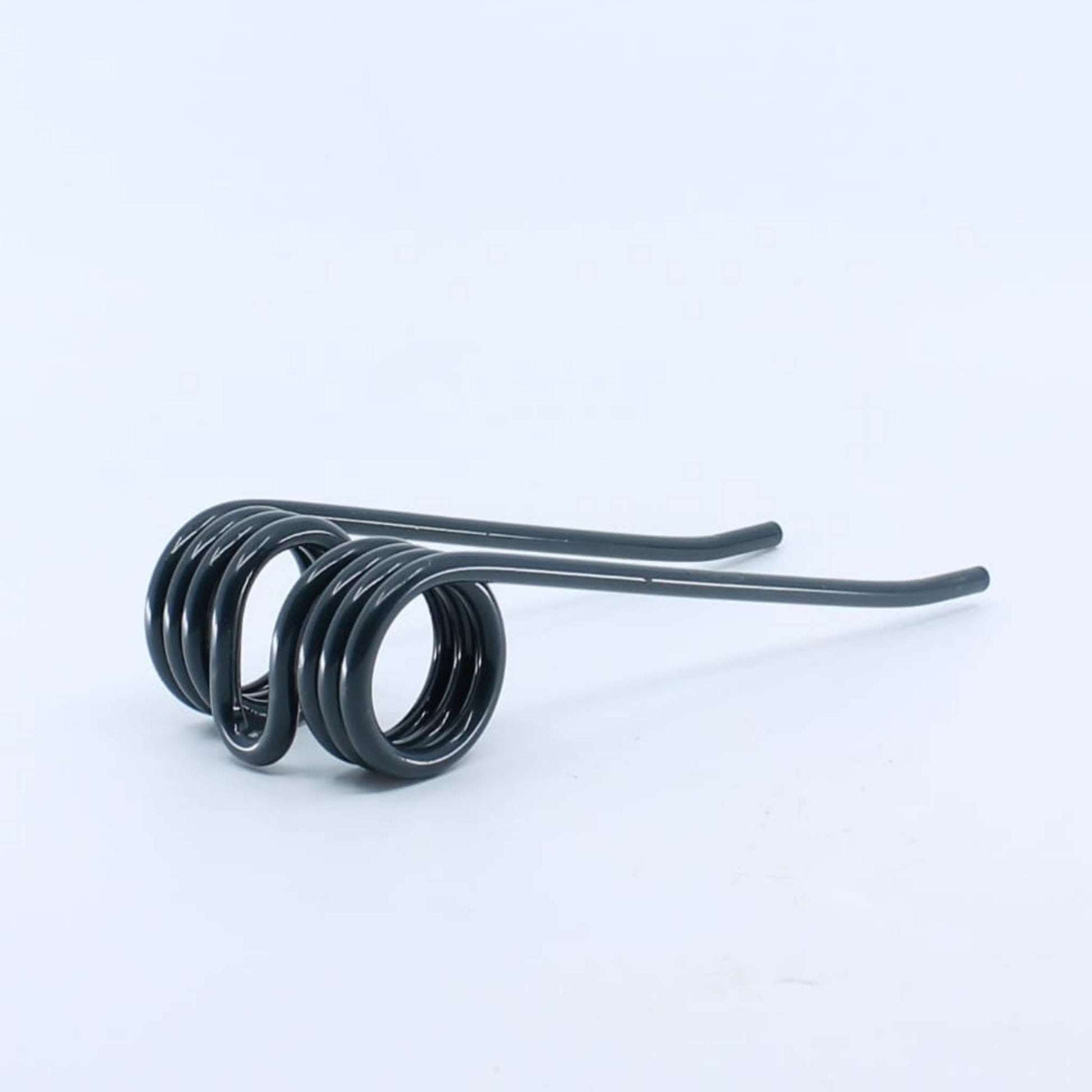 Púa de pick-up elástica adaptable para rotoempacadora Deutz-Fahr. Fabricada por La Spirale en Italia, recambio compatible de alta resistencia, referencia 11417160122.