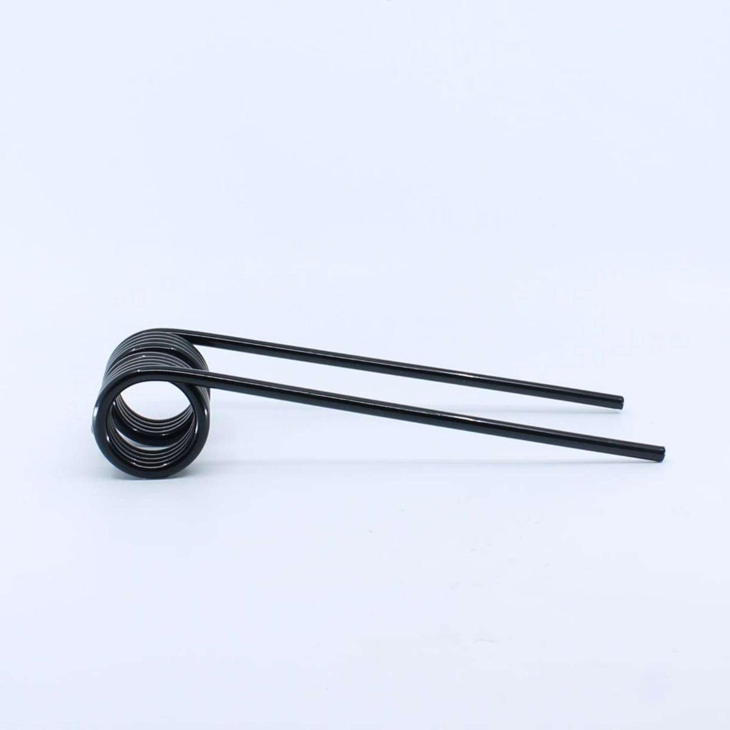 Púa de pick-up elástica adaptable para rotoempacadora Lely y Welger. Fabricada por La Spirale en Italia, recambio compatible de alta resistencia, referencia original 09405270000.