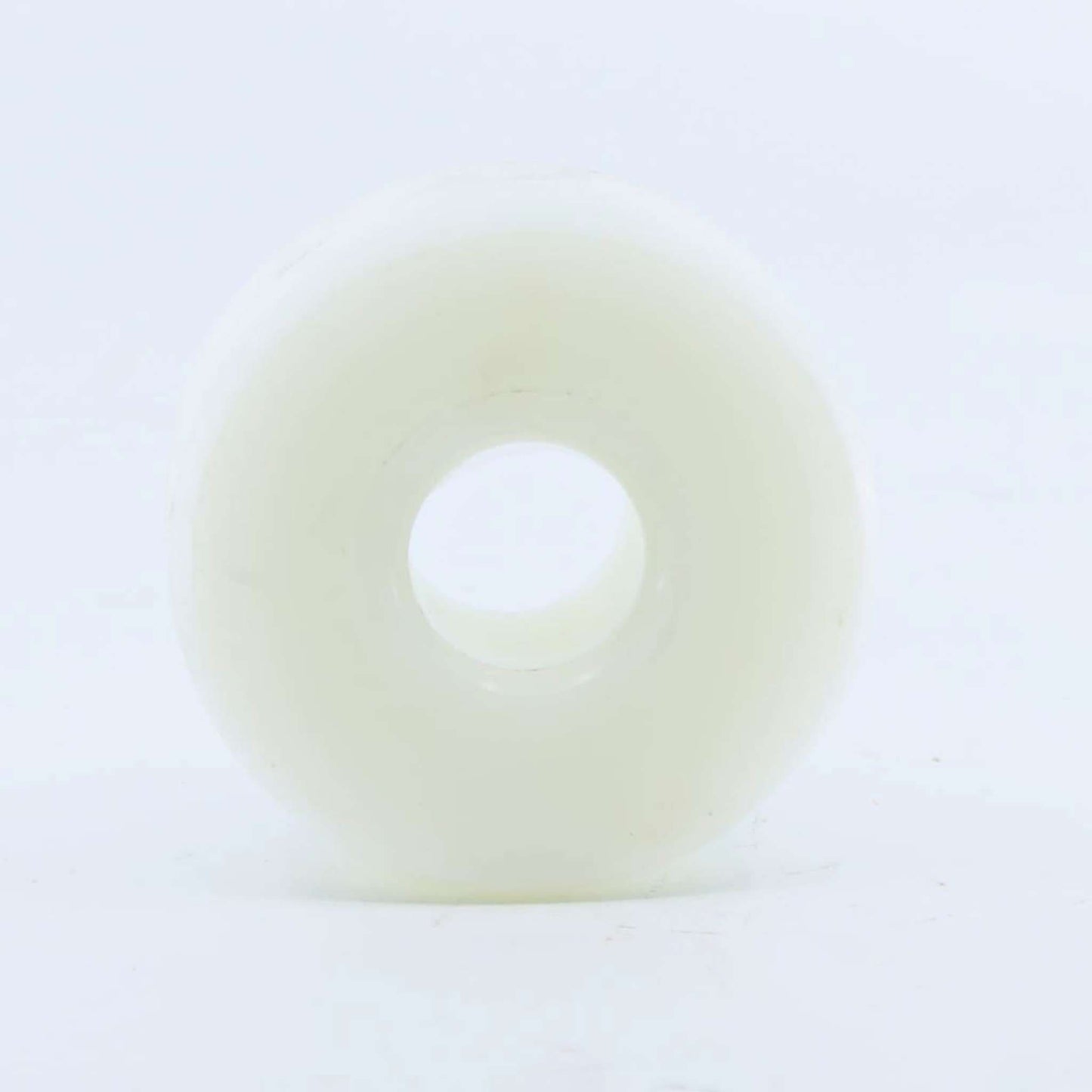Rodillo de nylon blanco macizo para escala o cadena de remolque autocargador de forraje, con agujero interior de 20 mm de diámetro.
