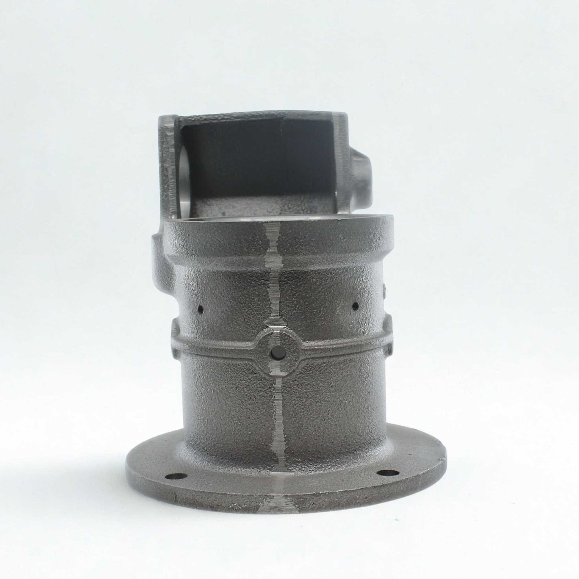 Soporte o base giratoria de cañón original de Battioni Pagani. Repuesto oficial para la fijación del cañón de descarga en cisternas. Fabricado en acero reforzado para soportar la presión y vibraciones.