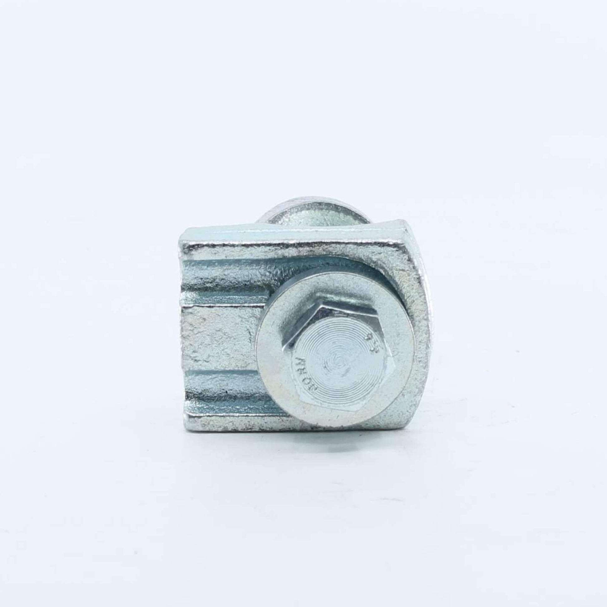Soporte de púa completo con tornillo y brida de fijación adaptable para hilerador, hileradora o rastrillo Kuhn. Grapa o mordaza de sujeción fabricada en acero cincado.