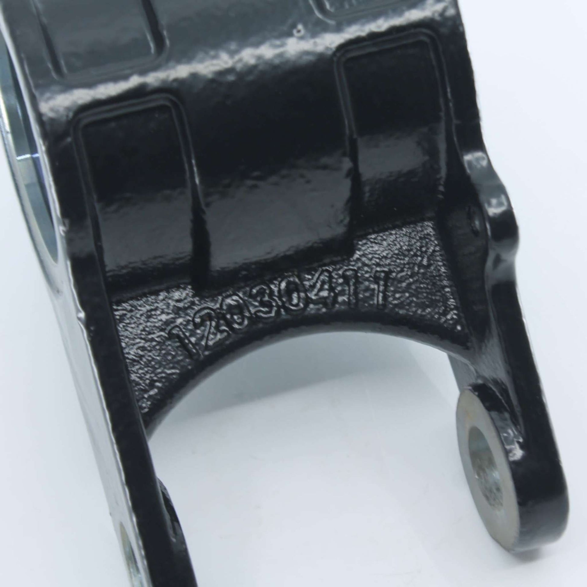 Soporte de la toma de fuerza original Gaspardo ref. 21030015 en posición 3. Bloque de fundición de transmisión con relieve de la marca válido para todos los modelos.