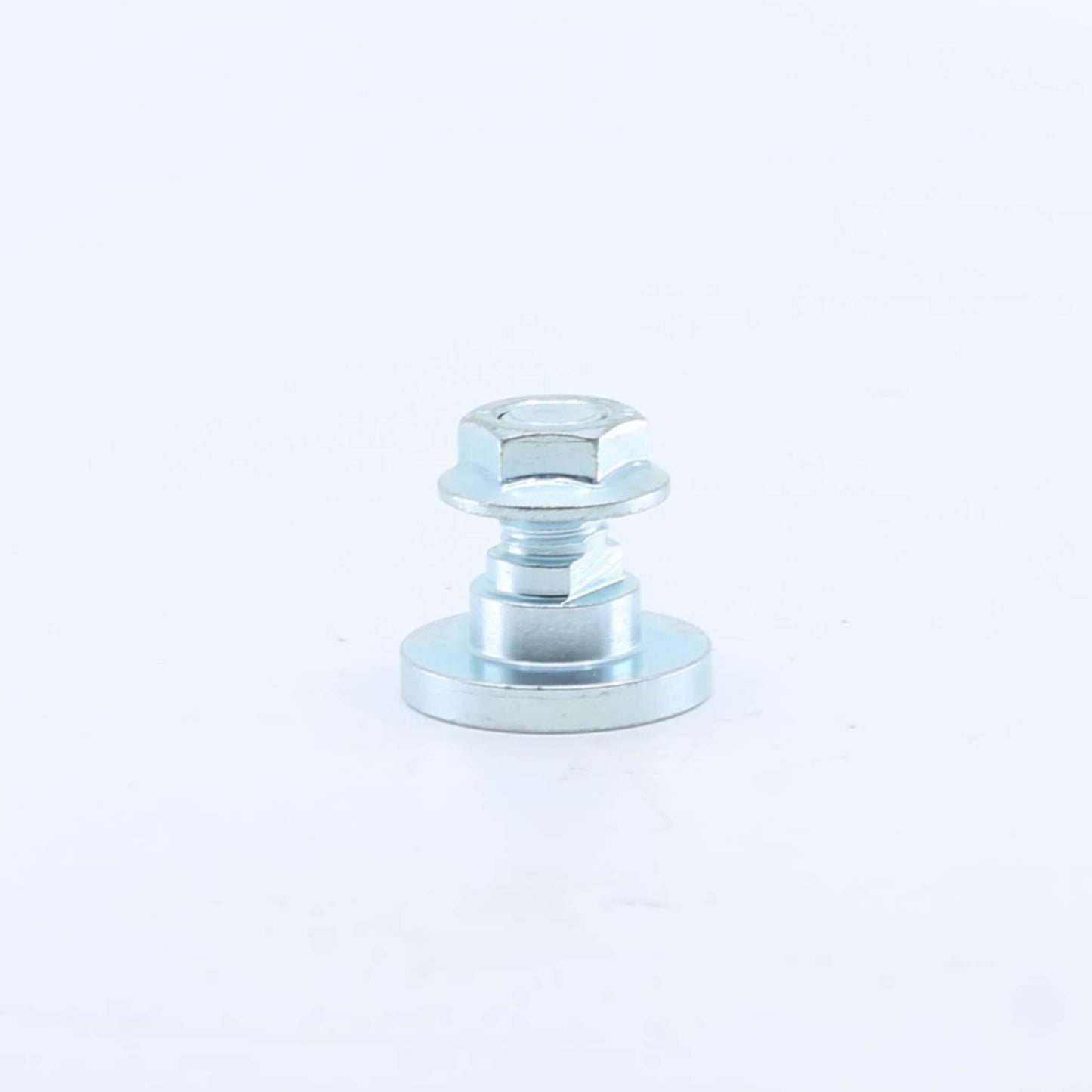 Tornillo portacuchillas con tuerca autoblocante estriada adaptable a segadora rotativa Claas. Tipo de producto de alta resistencia para barra de corte.