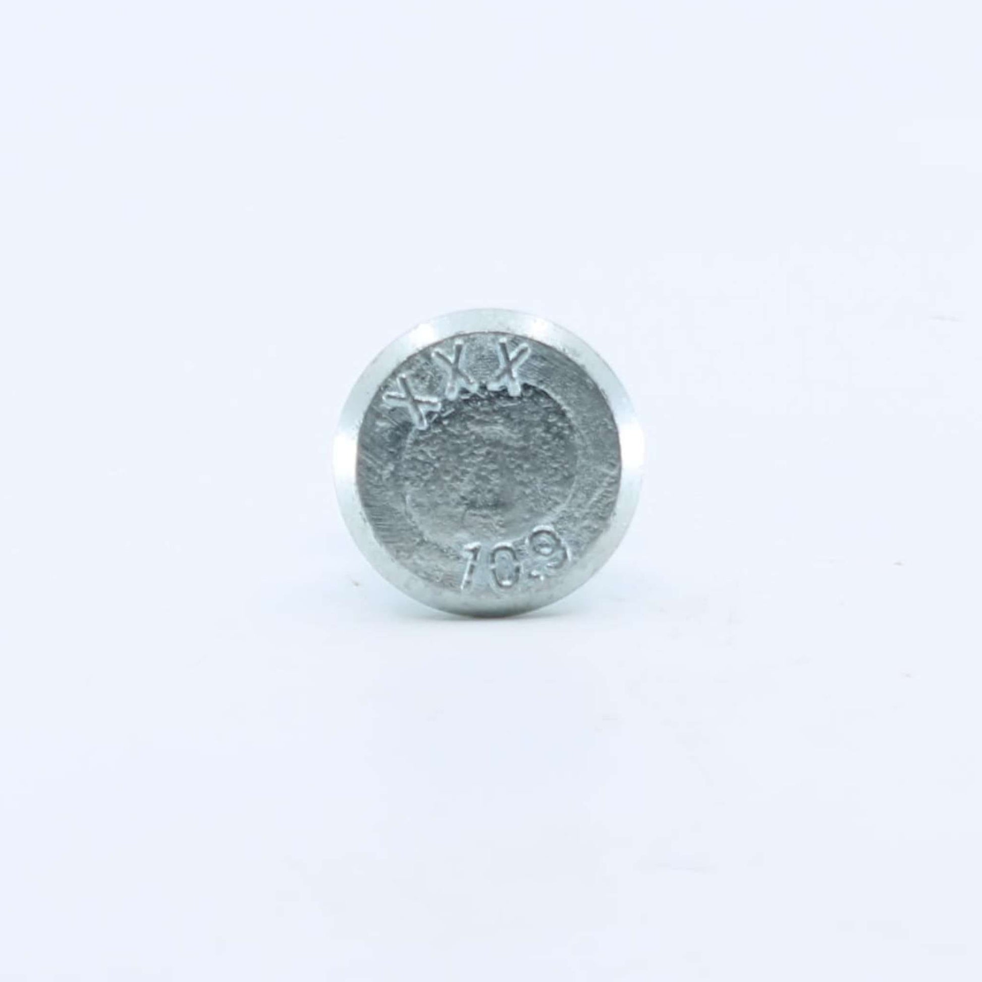 Tornillo portacuchillas con tuerca de seguridad adaptable para segadora Fella. Medidas M12, asiento liso diámetro 18 mm y resistencia 10.9, referencia 426887.